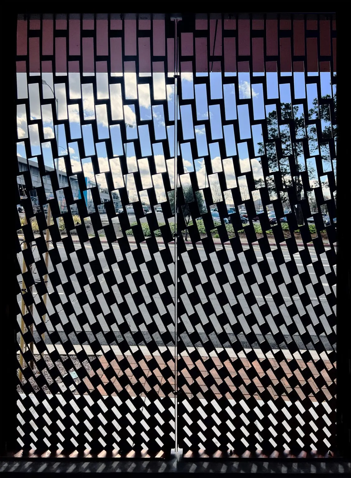 Screen and surface — A detail from El Cerrito del Norte